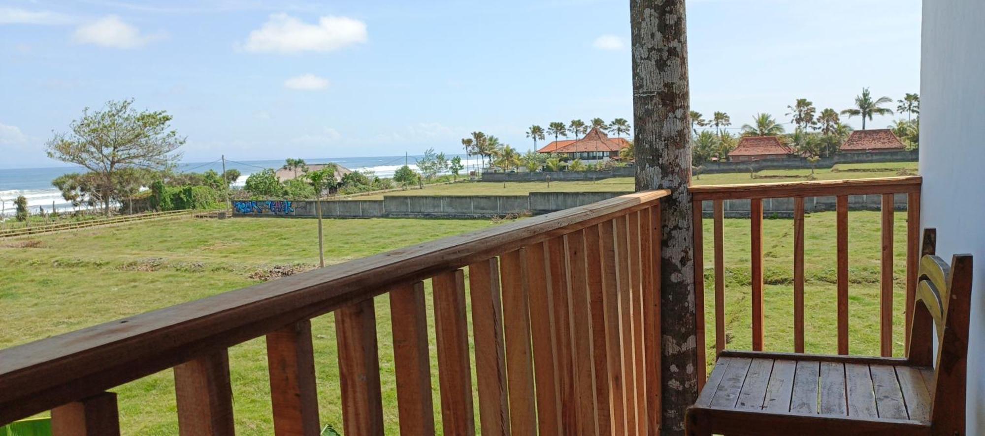 Friend House Stay & Surf Airsatang Exterior foto